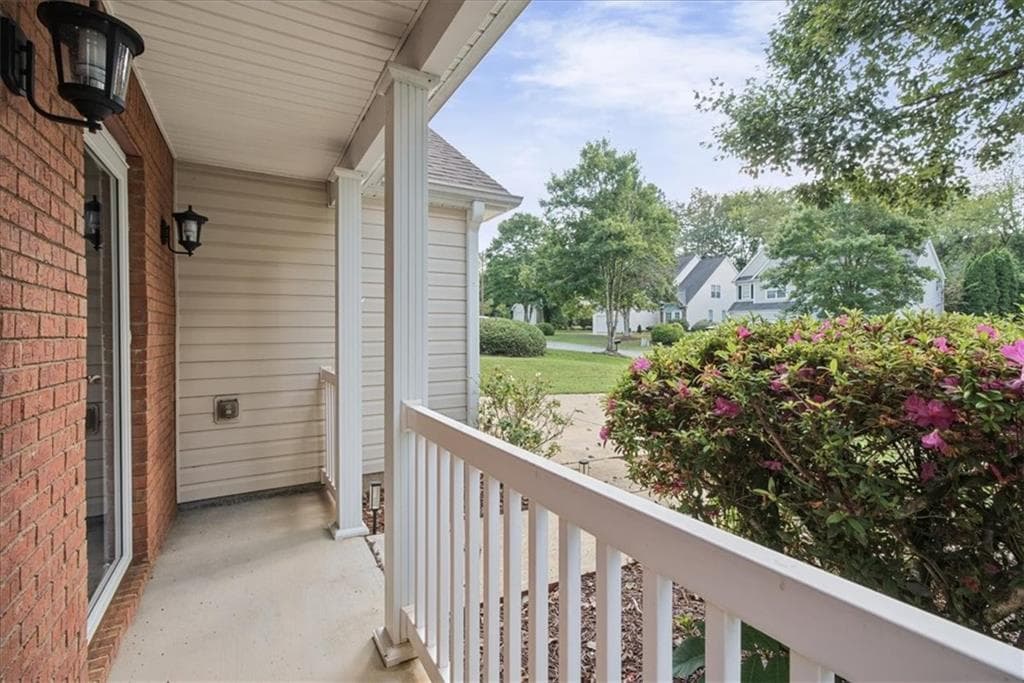 3 bedroom, 3 bathroom, 1,540 sq ft single family residence for rent at 506 Weatherstone Court, Woodstock, GA 30188 for $2,300 a month — photo 6