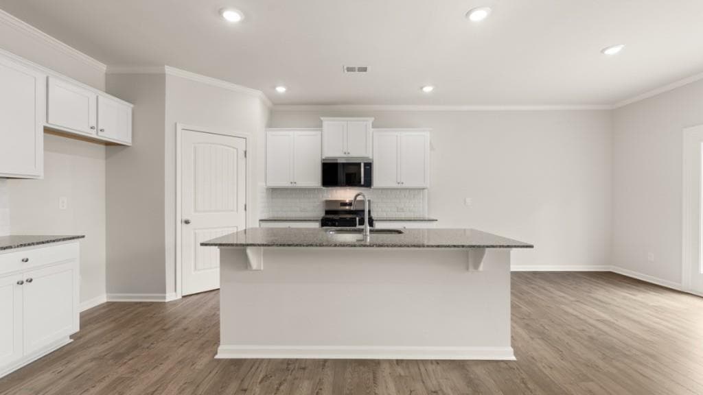 5 bedroom, 3 bathroom, 2,511 sq ft single family residence for sale at 499 Thompson Drive, Dallas, GA 30132 — photo 5