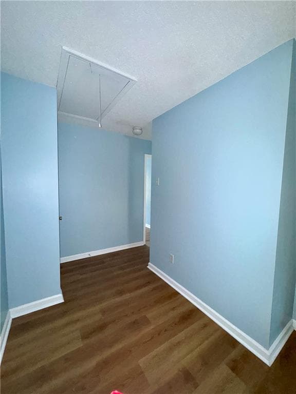 3 bedroom, 3 bathroom, 1,718 sq ft townhouse under contract at 3871 Pleasant Oaks Drive, Lawrenceville, GA 30044 — photo 9