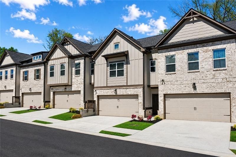 4 bedroom, 3 bathroom, 2,351 sq ft townhouse for rent at 4225 Fern River Trail, Norcross, GA 30093 for $2,700 a month — photo 1 of 20