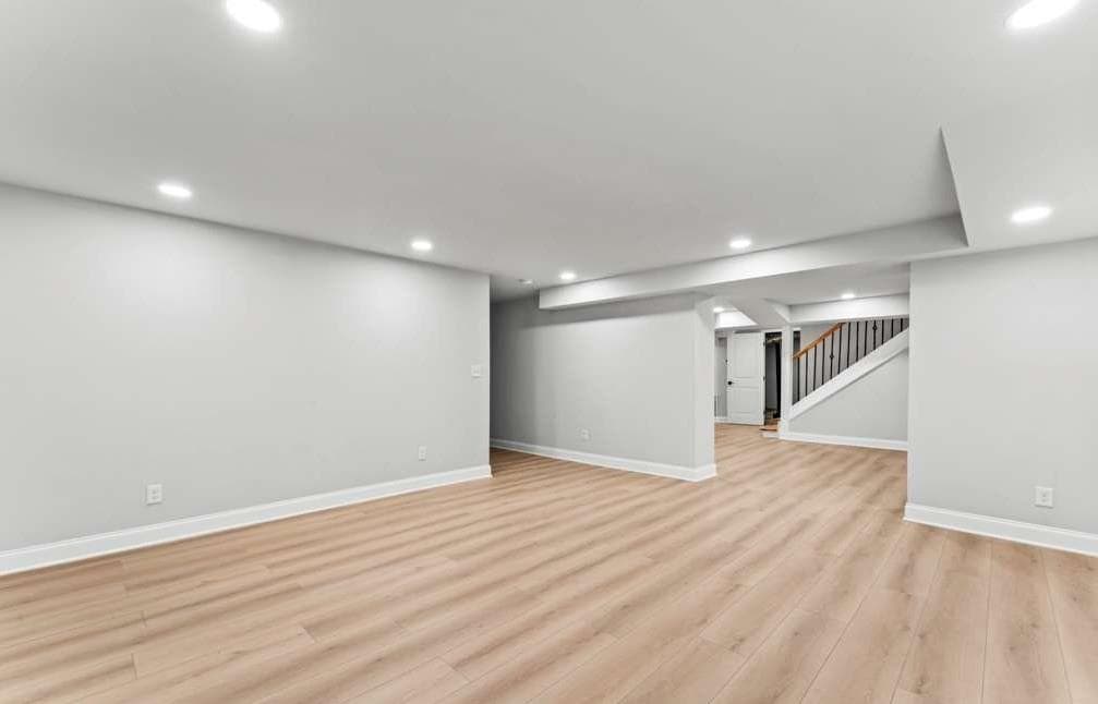 5 bedroom, 3 bathroom, 3,354 sq ft single family residence for sale at 2128 Hosea L Williams Drive, Atlanta, GA 30317 — photo 3
