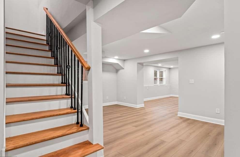 5 bedroom, 3 bathroom, 3,354 sq ft single family residence for sale at 2128 Hosea L Williams Drive, Atlanta, GA 30317 — photo 8