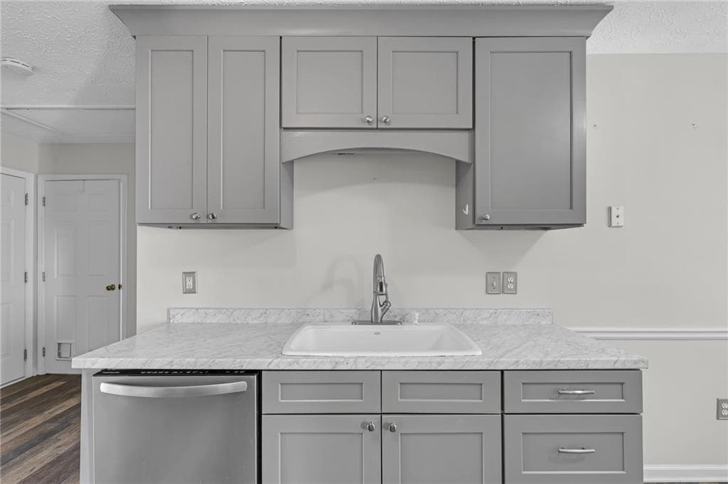 3 bedroom, 2 bathroom, 1,562 sq ft single family residence for sale at 4345 Lexington Ridge Drive, Loganville, GA 30052 — photo 7