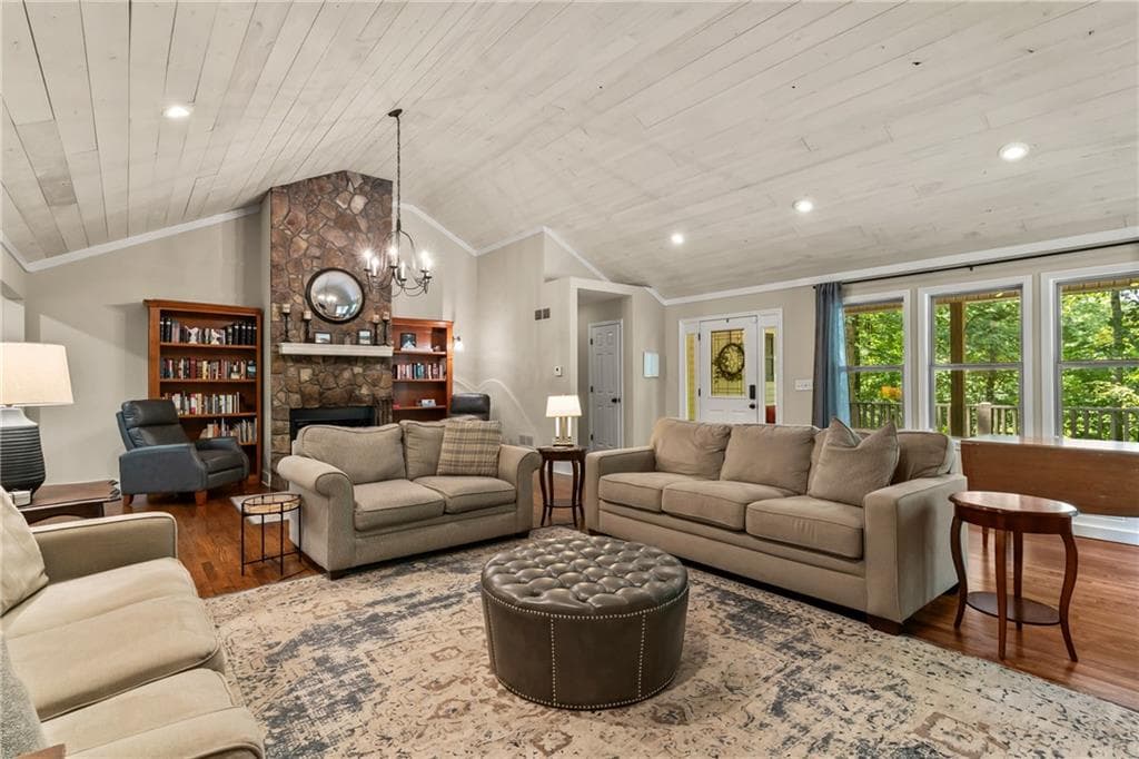 3 bedroom, 2 bathroom, 2,000 sq ft single family residence for sale at 42 Oak Morris Ridge, Jasper, GA 30143 — photo 7