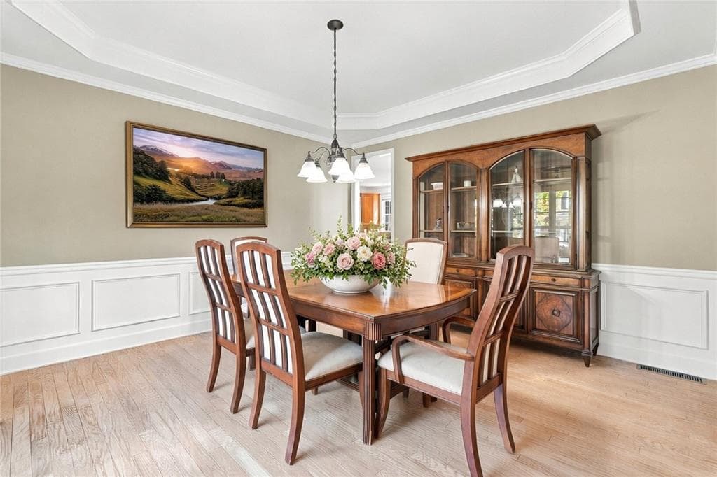 5 bedroom, 4 bathroom, 2,928 sq ft single family residence for sale at 126 Edgewater Trail, Canton, GA 30115 — photo 10