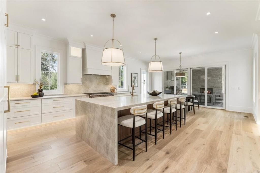 6 bedroom, 9 bathroom, 10,831 sq ft single family residence for sale at 13265 Owens Way, Milton, GA 30004 — photo 3