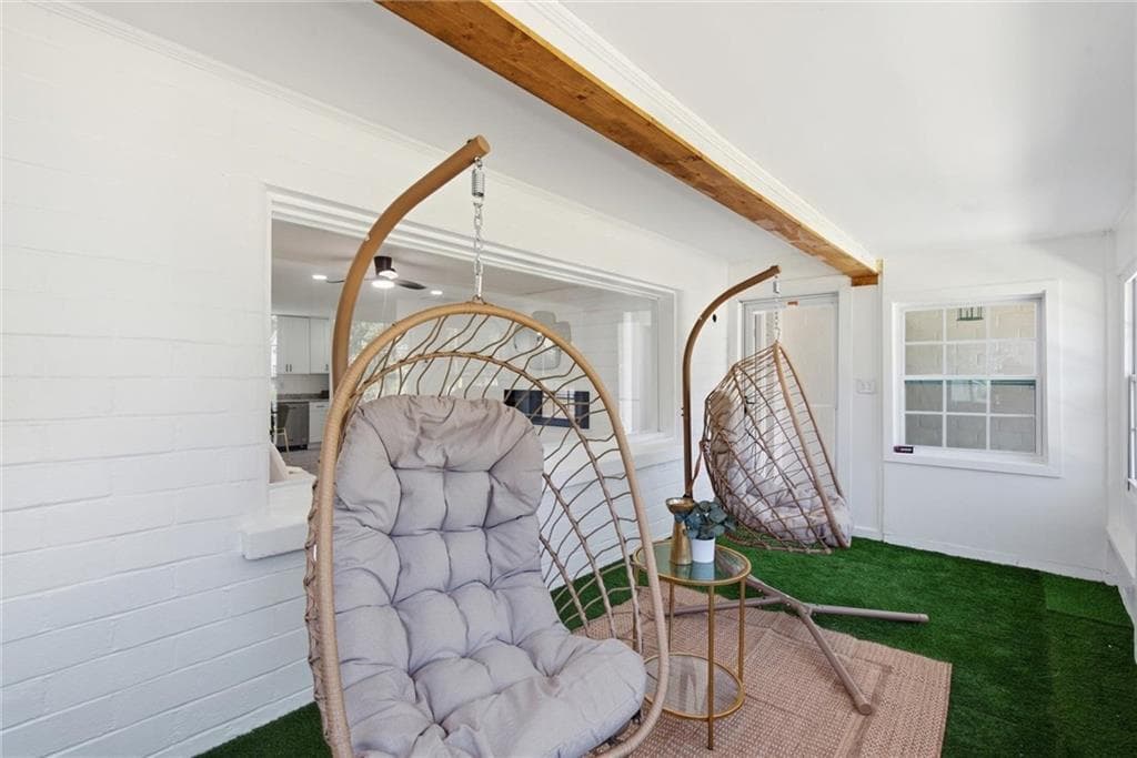 3 bedroom, 2 bathroom, 1,294 sq ft single family residence for sale at 2104 Cascade Road, Atlanta, GA 30311 — photo 5