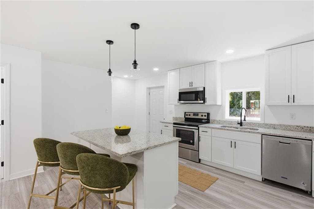 3 bedroom, 2 bathroom, 1,294 sq ft single family residence for sale at 2104 Cascade Road, Atlanta, GA 30311 — photo 10