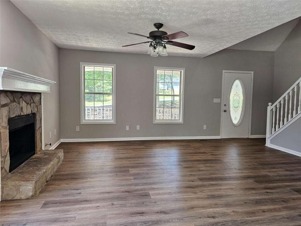 3 bedroom, 2 bathroom, 1,434 sq ft single family residence under contract at 220 Hitchcock Drive, Villa Rica, GA 30180 — photo 9