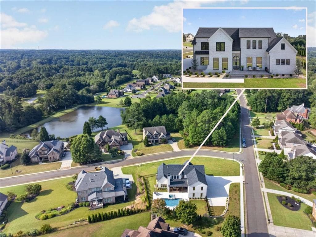 4 bedroom, 6 bathroom, 4,600 sq ft single family residence for sale at 2445 Sunflower Drive, Hoschton, GA 30548 — photo 4
