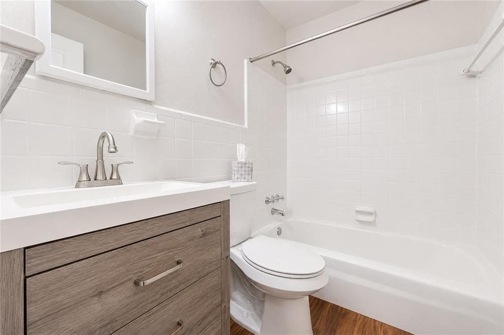 2 bedroom, 1 bathroom, 800 sq ft apartment for rent at 3203 E Point Street 4, Atlanta, GA 30344 for $1,175 a month — photo 8