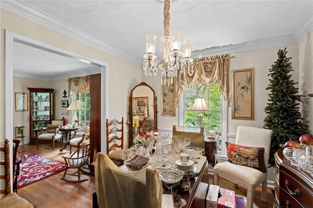 4 bedroom, 3 bathroom, 2,240 sq ft single family residence for sale at 2191 Brookfield Circle, Lawrenceville, GA 30043 — photo 7