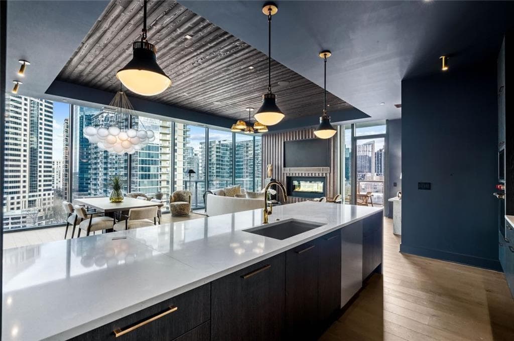 3 bedroom, 3 bathroom, 2,547 sq ft condominium for sale at 40 12th Street 1405, Atlanta, GA 30309 — photo 6