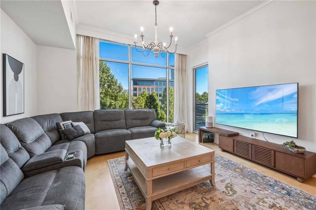 2 bedroom, 3 bathroom, 1,594 sq ft condominium for sale at 2795 Peachtree Road 405, Atlanta, GA 30305 — photo 3