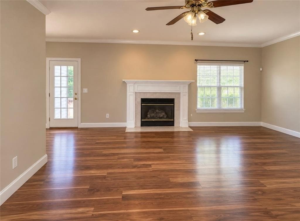 3 bedroom, 3 bathroom, 2,062 sq ft single family residence for sale at 5583 Shanon View, Douglasville, GA 30135 — photo 3