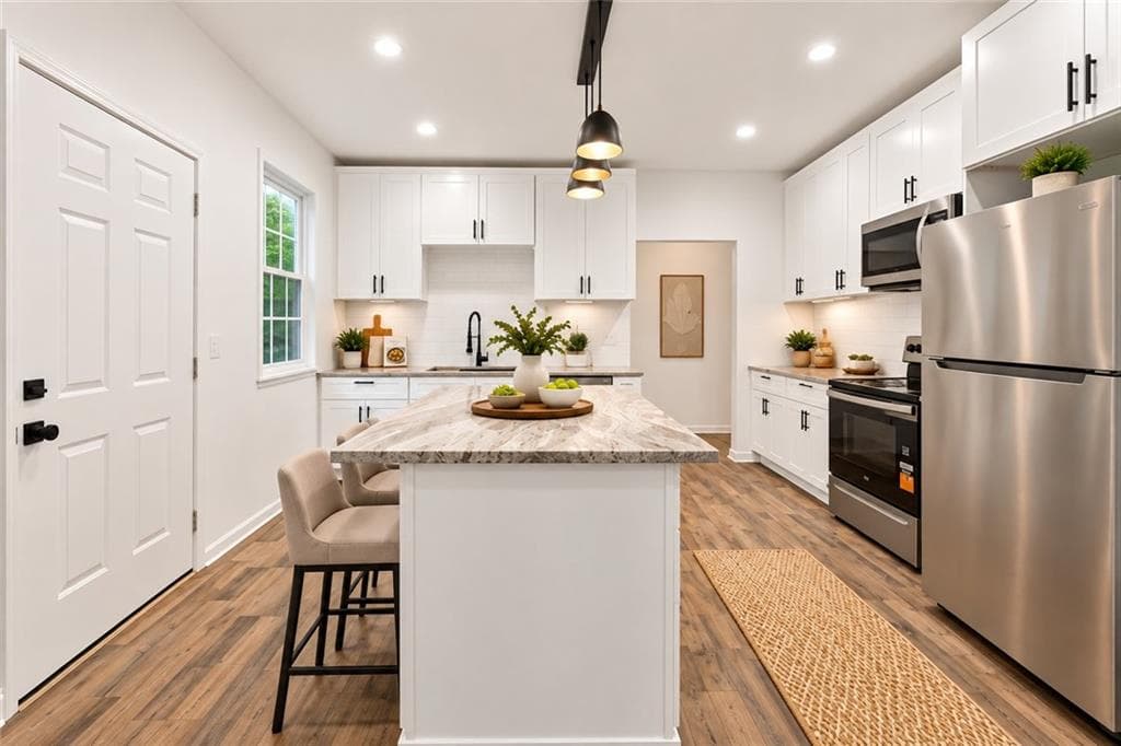 3 bedroom, 2 bathroom, 1,284 sq ft single family residence for sale at 2972 8th Street, East Point, GA 30344 — photo 9