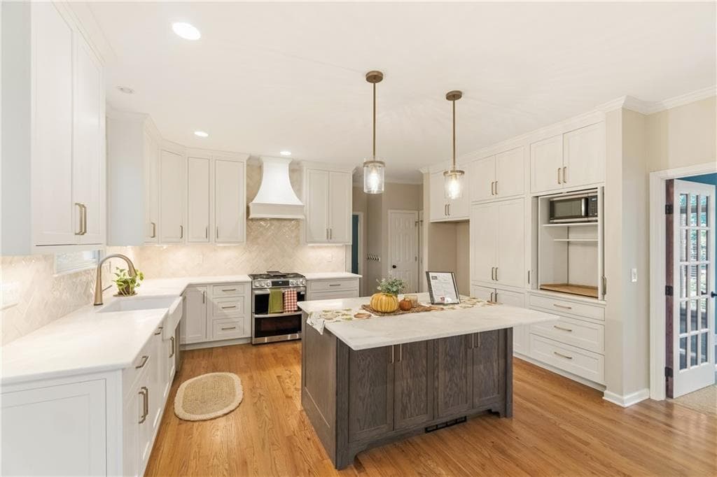 4 bedroom, 3 bathroom, 3,280 sq ft single family residence for sale at 1485 Fair Point Pass, Suwanee, GA 30024 — photo 10