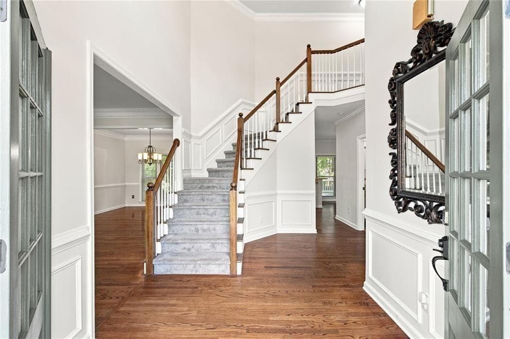 7 bedroom, 4 bathroom, 5,004 sq ft single family residence for sale at 1073 Hopedale Lane, Lawrenceville, GA 30043 — photo 2