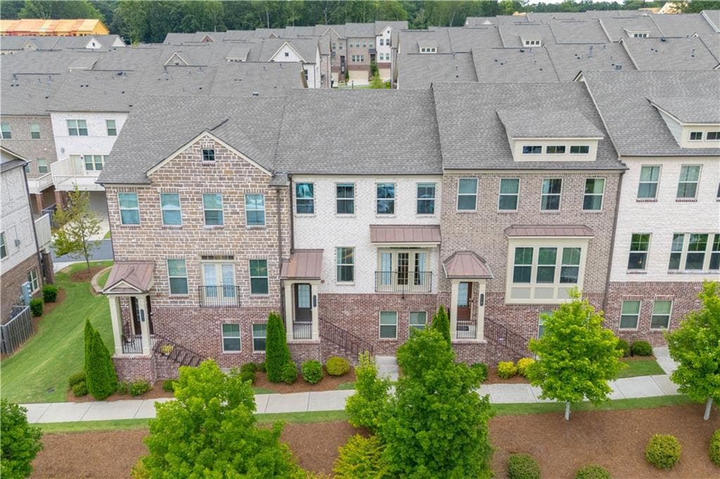 3 bedroom, 4 bathroom, 2,256 sq ft townhouse for rent at 416 Montclair Court, Woodstock, GA 30188 for $2,900 a month