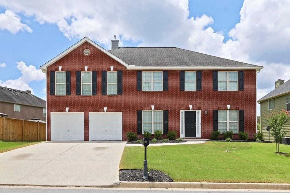 4 bedroom, 3 bathroom, 3,240 sq ft single family residence for sale at 115 Maxton Avenue, Dallas, GA 30132