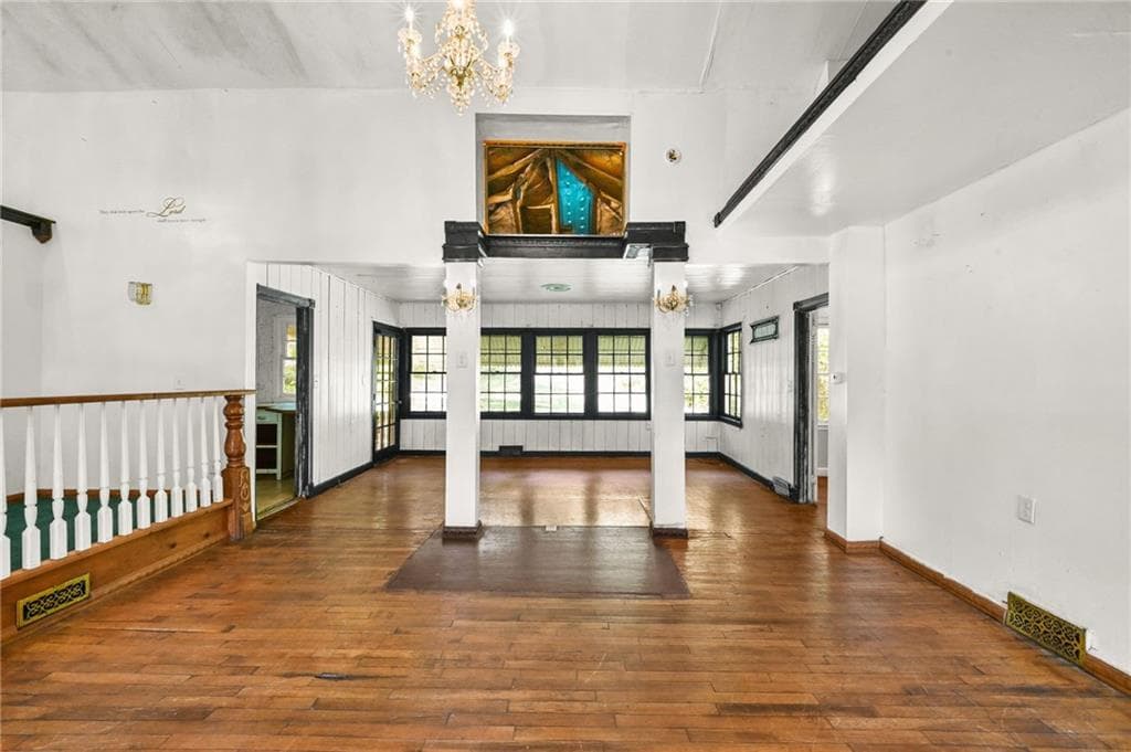 2 bedroom, 2 bathroom, 1,244 sq ft single family residence for sale at 1285 Cahaba Drive, Atlanta, GA 30311 — photo 3