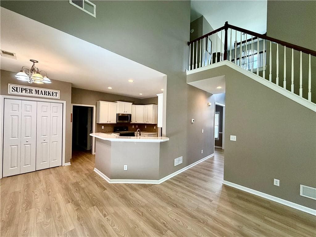 5 bedroom, 3 bathroom, 2,610 sq ft single family residence for sale at 206 Pine Trail, Dallas, GA 30157 — photo 9