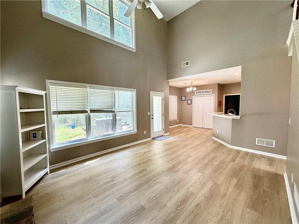 5 bedroom, 3 bathroom, 2,610 sq ft single family residence for sale at 206 Pine Trail, Dallas, GA 30157 — photo 10