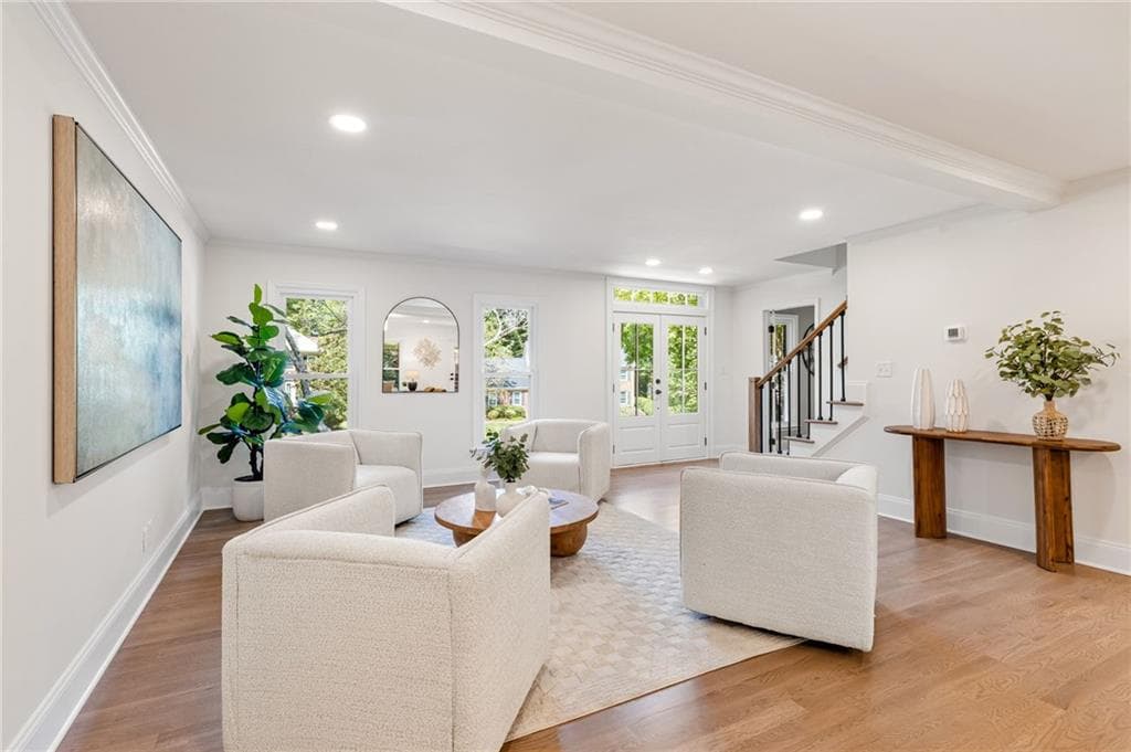 6 bedroom, 4 bathroom, 3,706 sq ft single family residence for sale at 3442 Johnson Ferry Road, Roswell, GA 30075 — photo 8