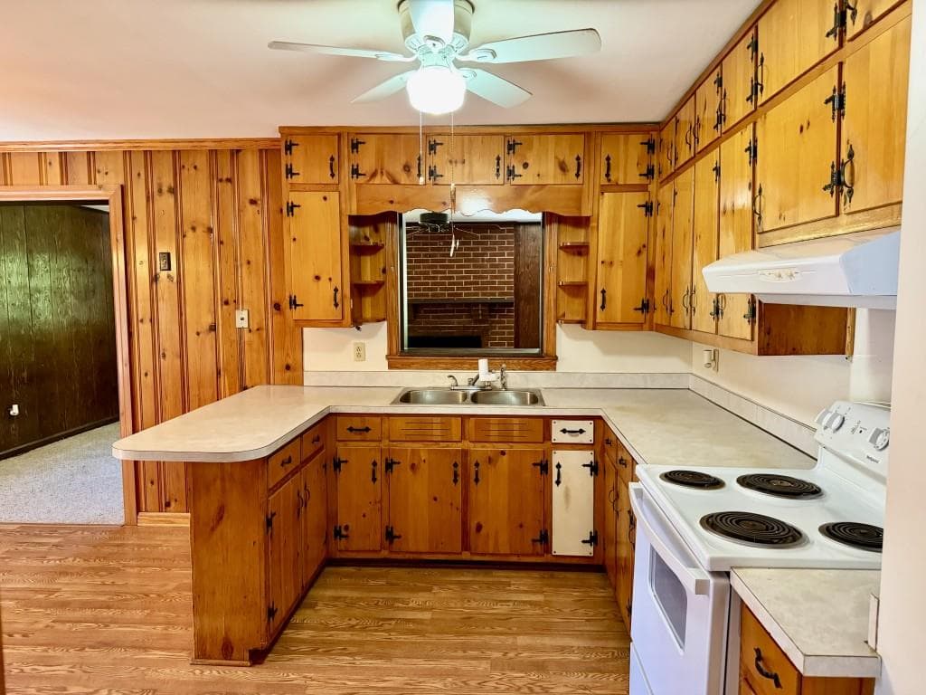 3 bedroom, 2 bathroom, 1,481 sq ft single family residence for sale at 3226 Woodview Drive, Smyrna, GA 30082 — photo 7