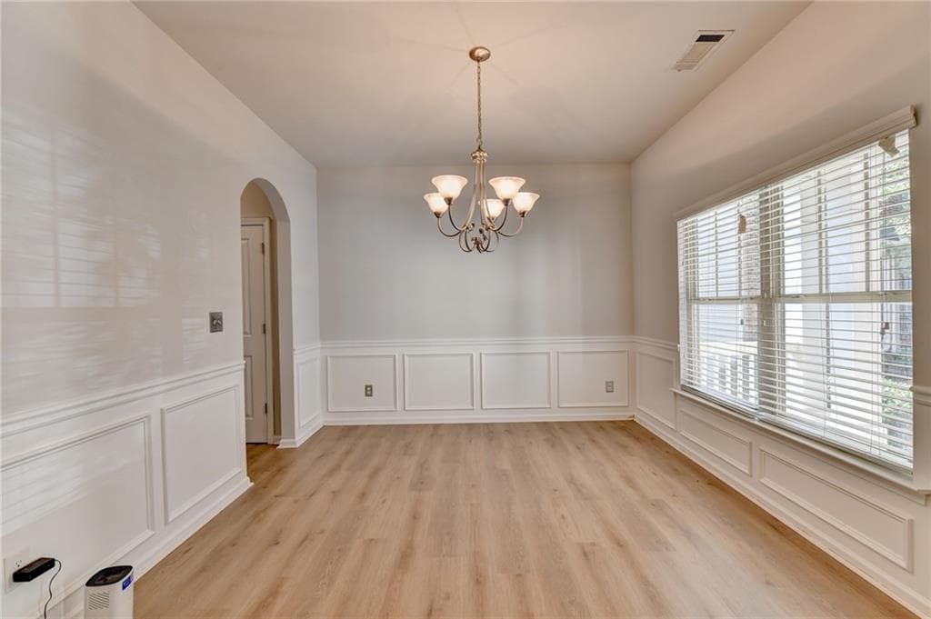 4 bedroom, 4 bathroom, 3,268 sq ft single family residence for sale at 6331 Salinger Court, Mableton, GA 30126 — photo 6