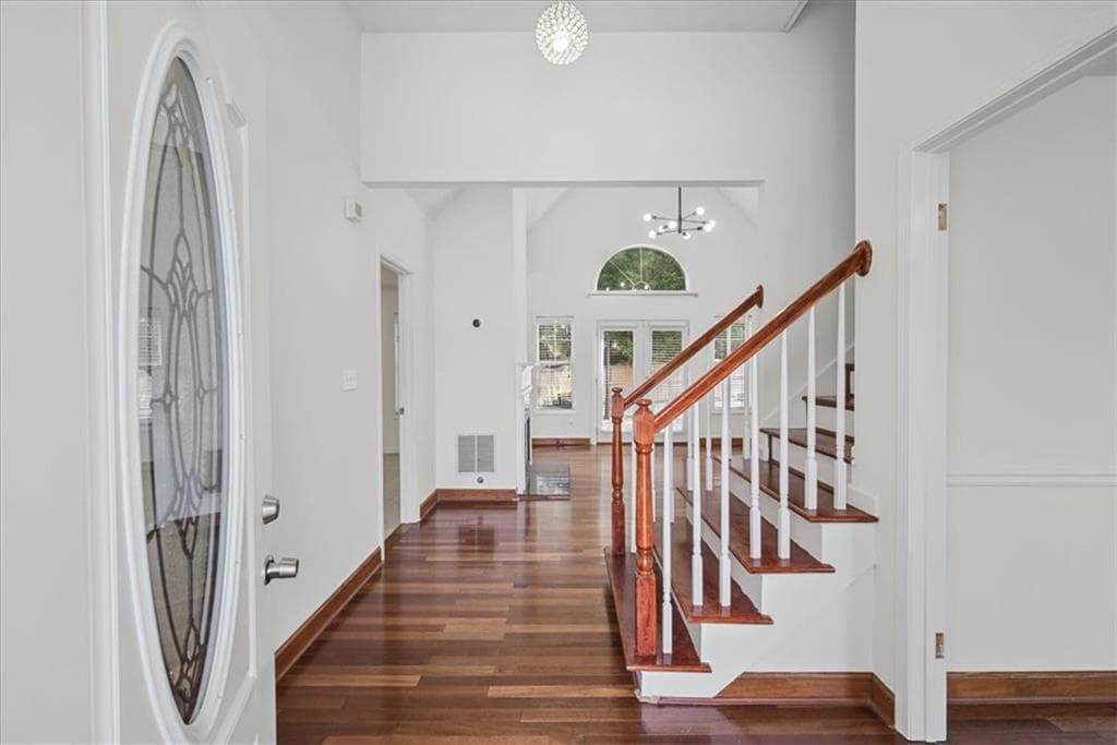 4 bedroom, 3 bathroom, 2,215 sq ft single family residence for sale at 200 Kensington Trace, Stockbridge, GA 30281 — photo 3