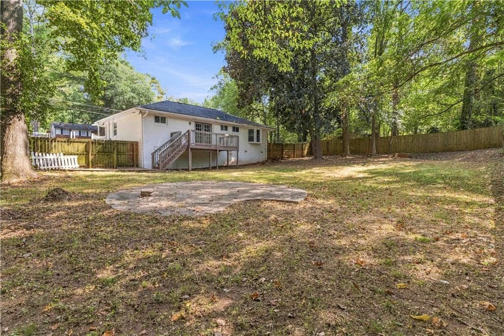 3 bedroom, 2 bathroom, 1,136 sq ft single family residence for sale at 3515 Tulip Drive, Decatur, GA 30032 — photo 5