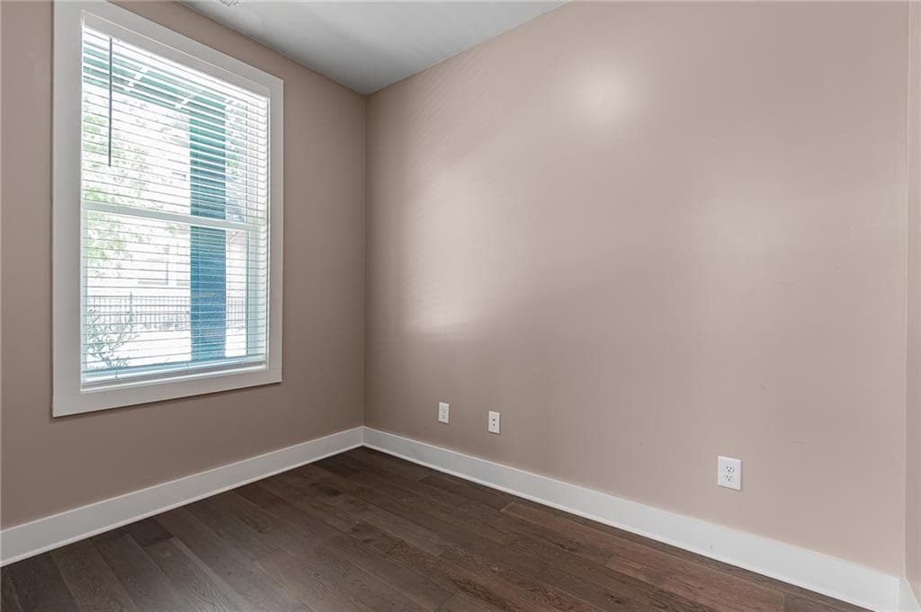 2 bedroom, 3 bathroom, 1,627 sq ft townhouse for rent at 1350 May Avenue 5, Atlanta, GA 30316 for $2,995 a month — photo 6