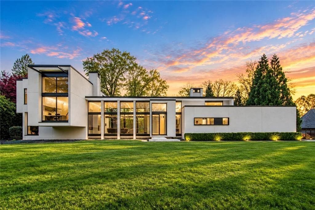 5 bedroom, 8 bathroom, 5,441 sq ft single family residence for sale at 461 Tam O Shanter Drive, Marietta, GA 30067