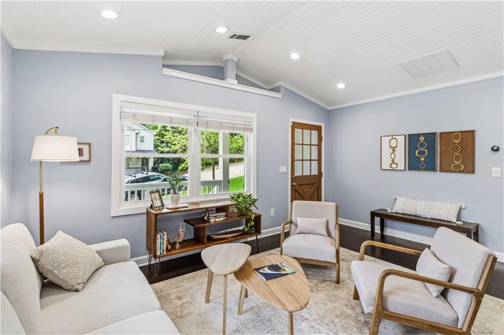 2 bedroom, 1 bathroom, 1,046 sq ft single family residence for sale at 1440 Chipley Street, Atlanta, GA 30307 — photo 7