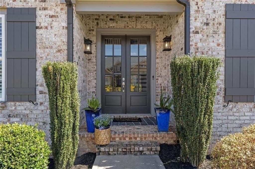 5 bedroom, 4 bathroom, 4,936 sq ft single family residence for sale at 3345 Carmichael Drive, Cumming, GA 30028 — photo 3