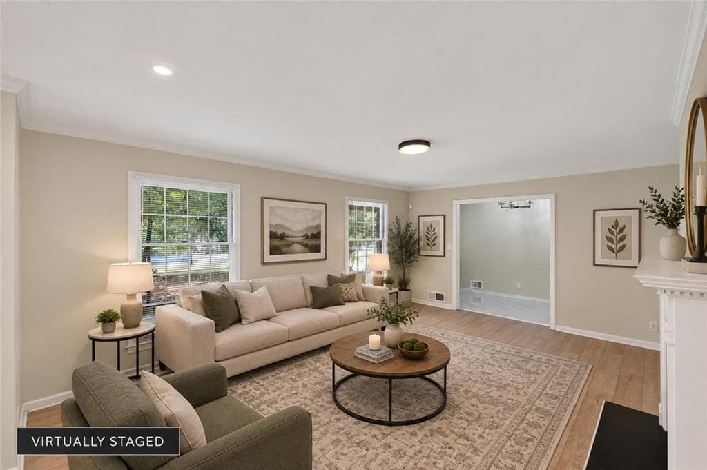 3 bedroom, 3 bathroom, 2,212 sq ft single family residence for sale at 3121 Cascade Road, Atlanta, GA 30311 — photo 8