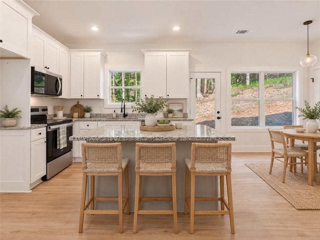 3 bedroom, 3 bathroom, 1,450 sq ft single family residence for sale at 7511 Magnolia Lane, Murrayville, GA 30564 — photo 8