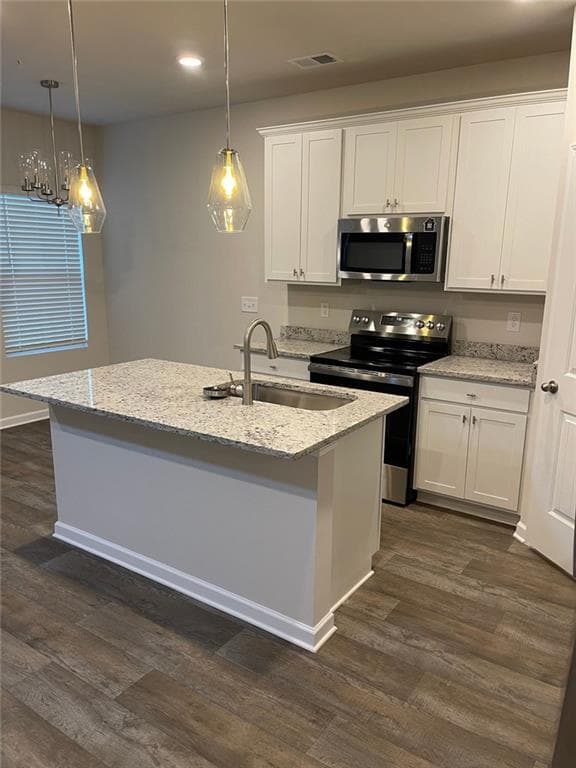 3 bedroom, 3 bathroom, 1,584 sq ft townhouse for sale at 11516 Kimberly Way, Hampton, GA 30228 — photo 6