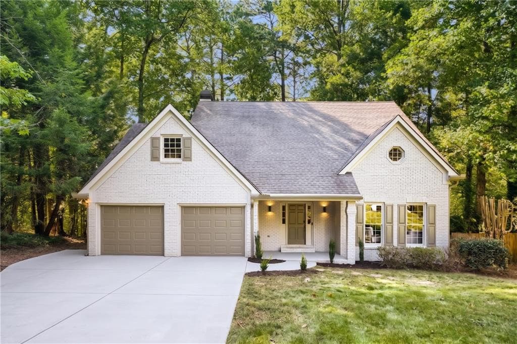 4 bedroom, 4 bathroom, 2,578 sq ft single family residence under contract at 2119 Wilshire Drive, Marietta, GA 30064