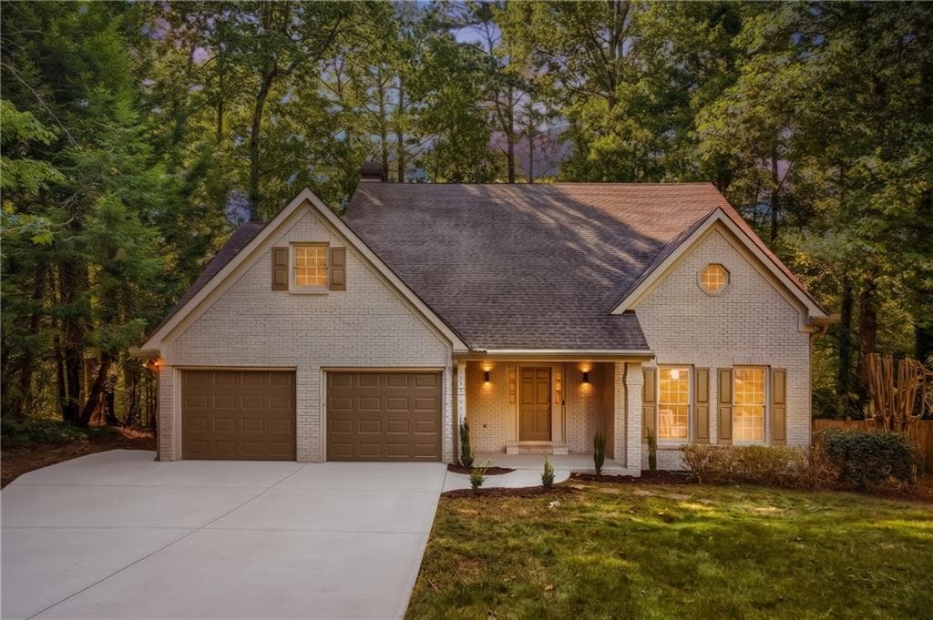 4 bedroom, 4 bathroom, 2,578 sq ft single family residence under contract at 2119 Wilshire Drive, Marietta, GA 30064 — photo 3