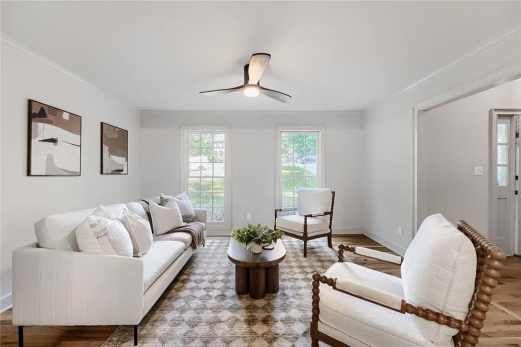 4 bedroom, 4 bathroom, 2,578 sq ft single family residence under contract at 2119 Wilshire Drive, Marietta, GA 30064 — photo 6