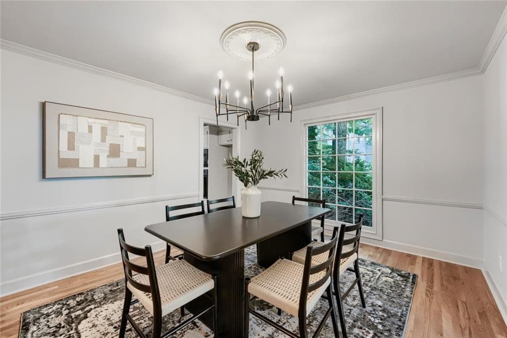 4 bedroom, 4 bathroom, 2,578 sq ft single family residence under contract at 2119 Wilshire Drive, Marietta, GA 30064 — photo 7