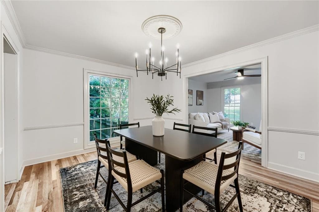 4 bedroom, 4 bathroom, 2,578 sq ft single family residence under contract at 2119 Wilshire Drive, Marietta, GA 30064 — photo 8
