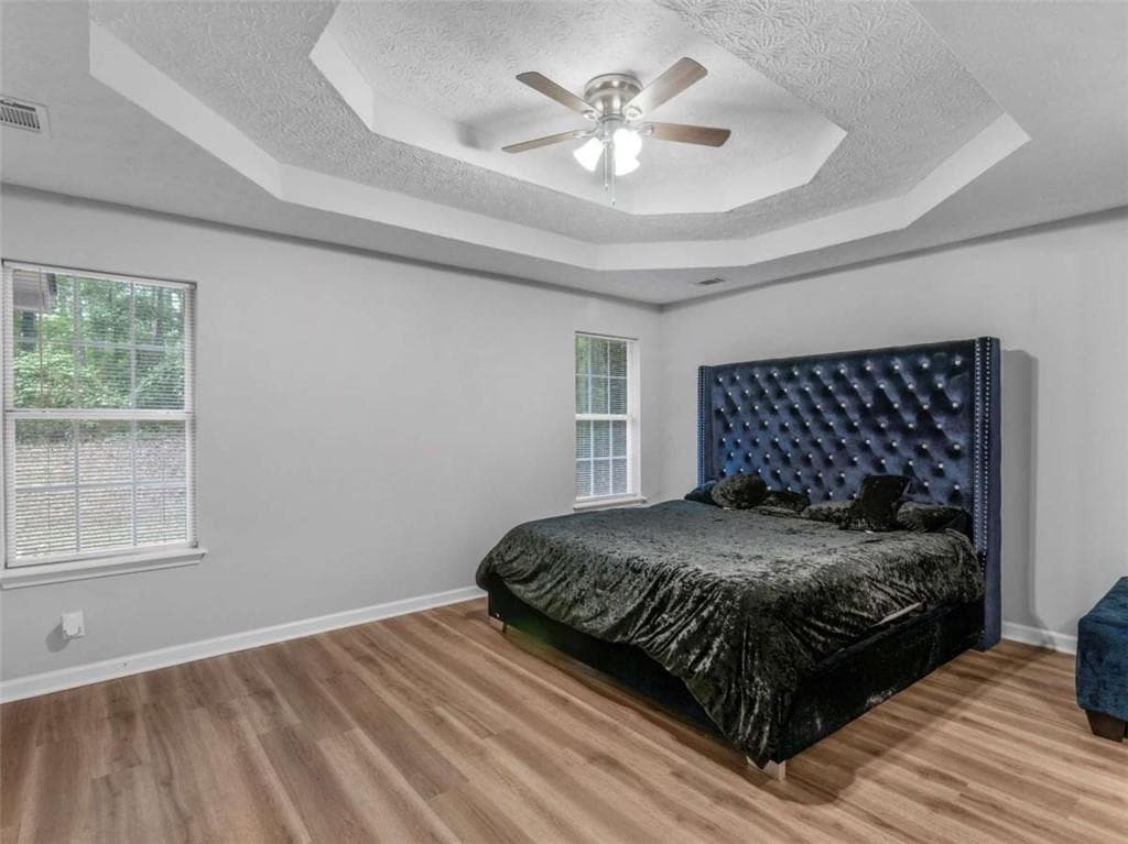 3 bedroom, 2 bathroom, 1,837 sq ft single family residence for sale at 140 Oaklake Drive, Covington, GA 30016 — photo 8