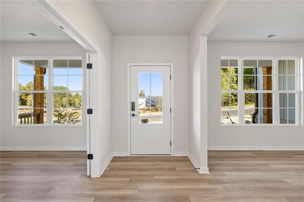 5 bedroom, 4 bathroom, 3,072 sq ft single family residence for sale at 324 Bailiwick Lane, Canton, GA 30115 — photo 3
