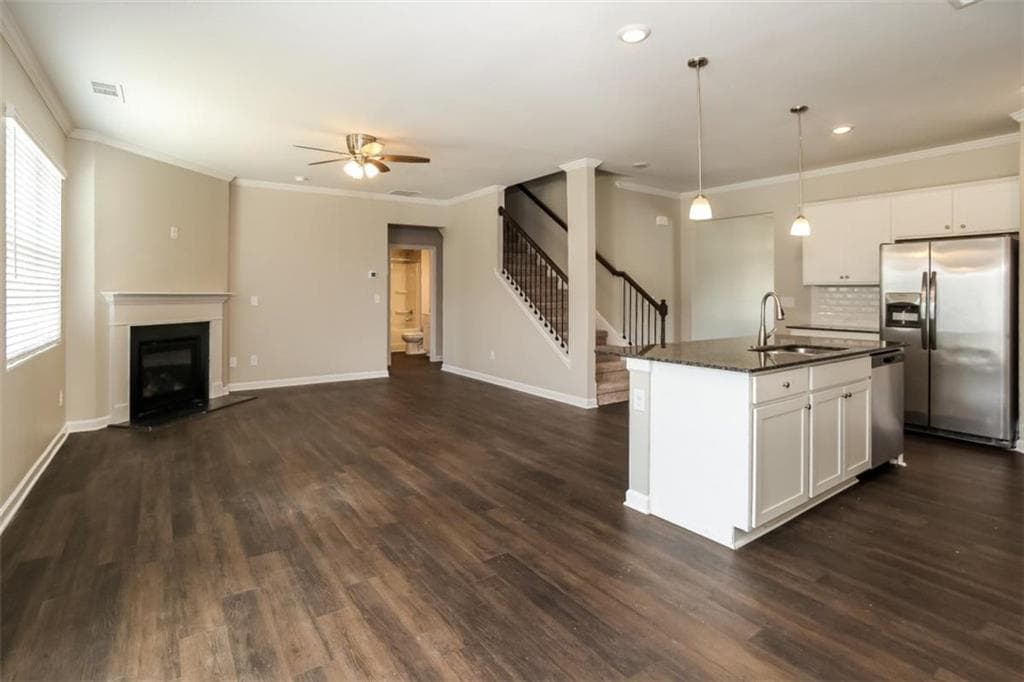 5 bedroom, 3 bathroom, 2,556 sq ft single family residence for sale at 115 Fallen Oak Trace, Dallas, GA 30132 — photo 6