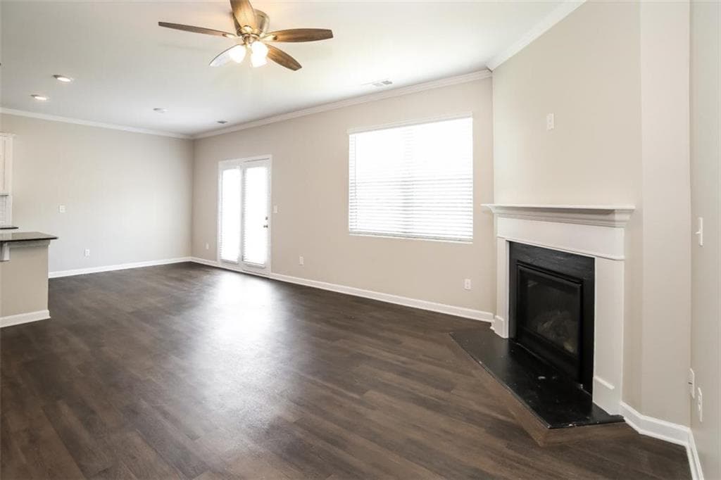 5 bedroom, 3 bathroom, 2,556 sq ft single family residence for sale at 115 Fallen Oak Trace, Dallas, GA 30132 — photo 7