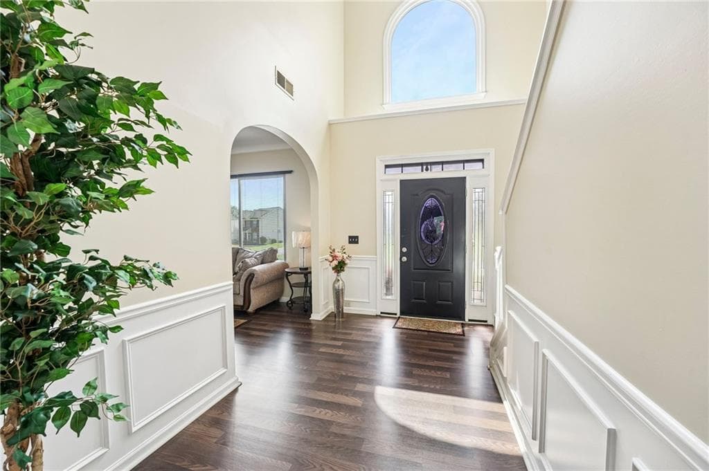 5 bedroom, 3 bathroom, 2,874 sq ft single family residence for sale at 5067 Huntcrest Drive, Mableton, GA 30126 — photo 9