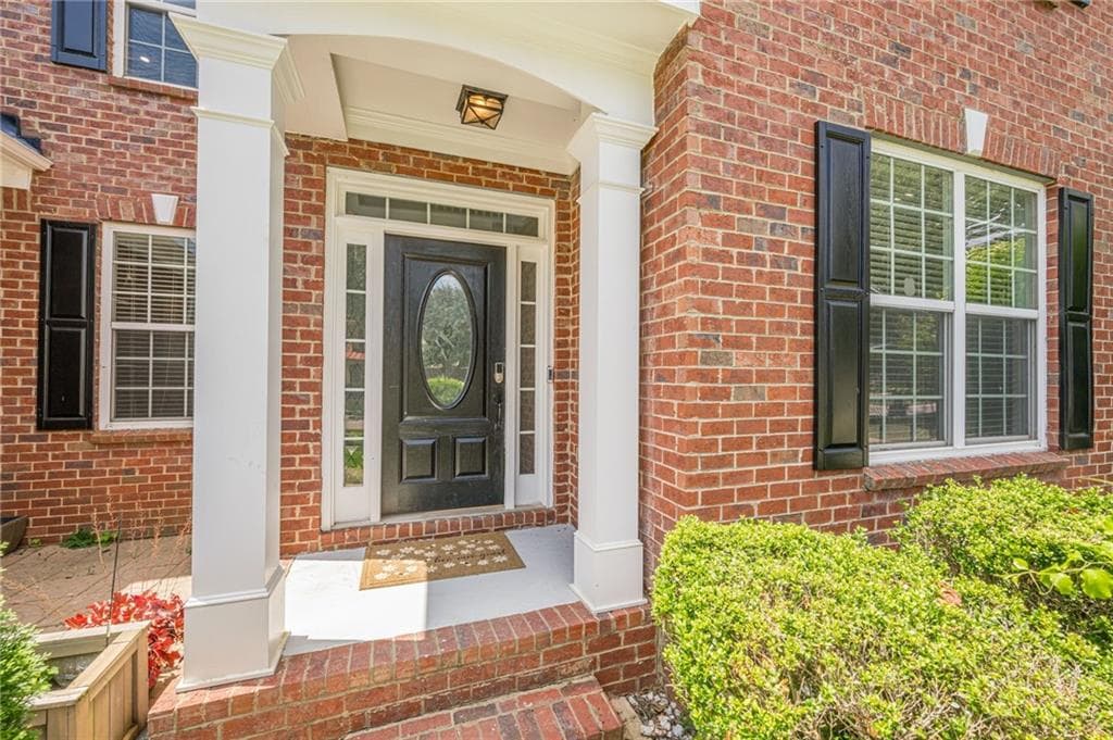 6 bedroom, 4 bathroom, 3,539 sq ft single family residence for rent at 4720 Shiloh Springs Road, Cumming, GA 30040 for $3,800 a month — photo 7